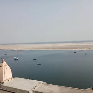 Inn Dwivedi Sri Omkar Palace ***